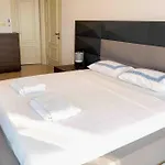 Villa Luxury Four Fourlex *