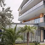 Luxury Four Fourlex Villa