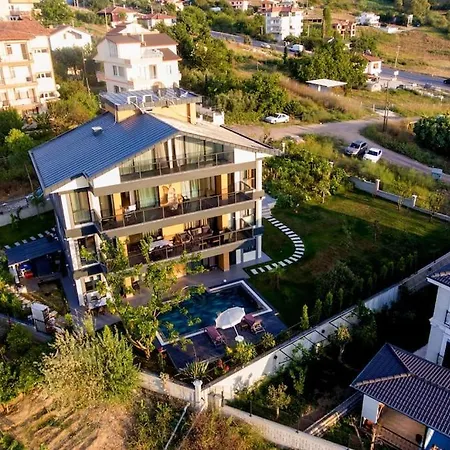 Luxury Four Fourlex Willa Termal