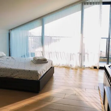 Vila Luxury Four Fourlex