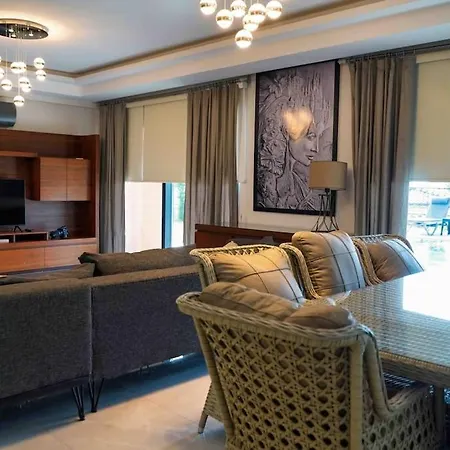 Luxury Four Fourlex Willa Termal