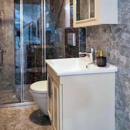 Vila Luxury Four Fourlex