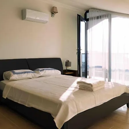 Luxury Four Fourlex ターマル