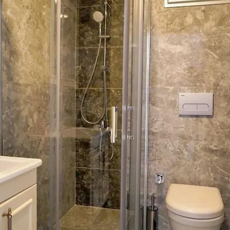 Luxury Four Fourlex Vila