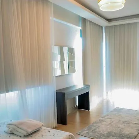 Vila Luxury Four Fourlex