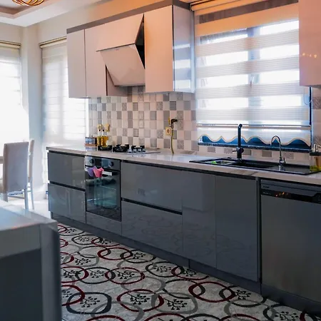 Luxury Four Fourlex Vila *