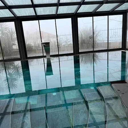 Luxury Four Fourlex Vila Termal